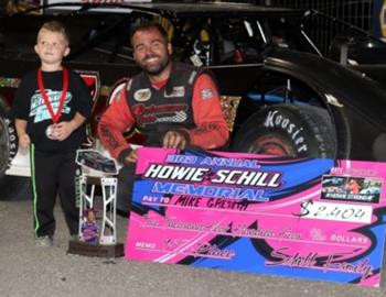 Mike Greseth won the $2,404 top prize in the Howie Schill Memorial at Red River Valley Speedway (West Fargo, N.D.) on Friday, Aug. 18 with the Northern Late Model Racing Association. (Mike Spieker image)