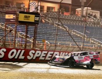 Ryan Gustin wins Prelim Night 2 during the MLRA Fall Nationals at Lucas Oil Speedway on October 4