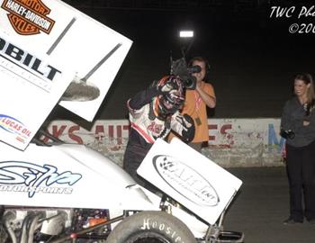 Shane Stewart takes the Devils Bowl Spring Nationals preliminary win