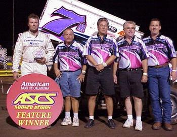 Kevin Ramey and crew in victory lane