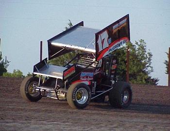 Brad Welborn started the feature on the front row outside