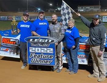 Mason Oberkramer picked up his first win of 2022 with a Saturday night Late Model win at Missouri’s Legit Speedway Park.