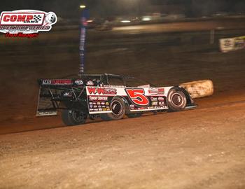 Jon Mitchell makes a lap during the 2023 COMP Cams Super Dirt Series season. (Turn 3 images photo)