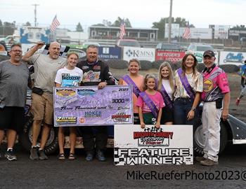 Jeff Aikey was victorious in the Hoker Trucking Malvern Bank Super Late Model Series at Kossuth County Speedway (Algona, Iowa) on Saturday, August 5. (Mike Ruefer image)