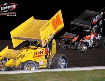 Wayne Johnson (94) and Gary Wright (9)