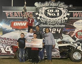 Landon Meilke won at Old No 1 Speedway on October 26