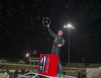 Dillon picked up his second-straight win at Federated Auto Parts Raceway at I-55 (Pevely, Mo.) on Saturday, Sept. 16. (Darren Rutmanis image)