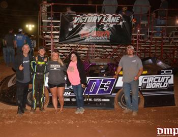 Dante Curtis won the Late Model division at Tri-County Race Track on April 18. (Photo: Deango Motorsports Photography)