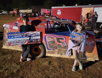 Craig Cassell grabbed an IMCA Modified win at Sunset Speedway Park on Saturday, July 19.