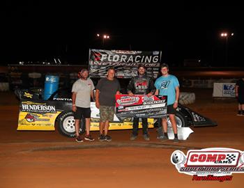 Billy Moyer Jr. picked up the COMP Cams Super Dirt Series Super Late Model victory at Super Bee Speedway (Chatham, La.) on Friday, Sept. 1.