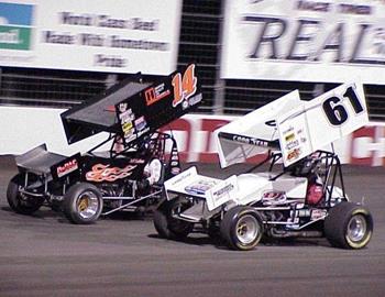 Danny Jennings (61J) and Jeff Heffner (14) made up the front row of the feature