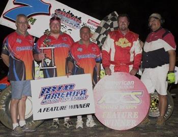 Kevin Ramey and crew in victory lane