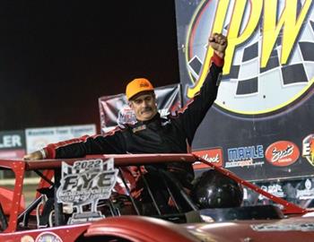 Pat Doar nabbed a $4,000 victory in Saturday’s WISSOTA Late Model MTH Fall Classic at Ogilvie (Minn.) Raceway. The win was worth $4,000. *(HighSideRaceShots.com image)*