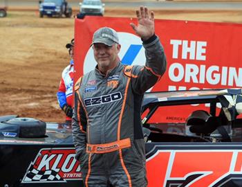 Dale McDowell in Victory Lane at Boyds Speedway on November 19, 2022. (Chad Wells image)