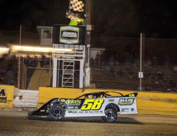Ashton Winger raced to his second-straight Michael Head Jr. Memorial win on Saturday night at Senoia (Ga.) Raceway. The XR Southern All Star Series victory was worth $5,054. *(Kevin Prater image)*