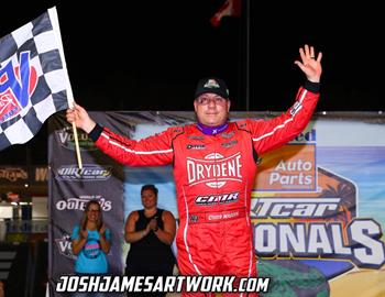Chris Madden bested the $5,000-to-win DIRTcar Super Late Model feature at Volusia Speedway Park on Wednesday, Feb. 16.