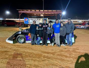 Jeffrey Cooper bested the Crate Racin USA Weekly Late Model Series action on Saturdya, April 22, 2023 at Outlaw Speedway (Perkinston, Miss.) for his first win.