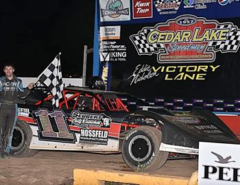 Lance Hofer raced to the USRA Late Model feature win at Cedar Lake Speedway (New Richmond, Wisc.) on Monday, May 22.