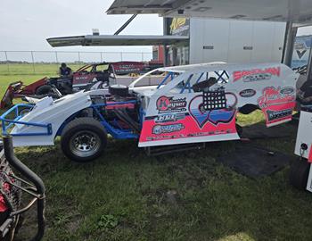 Casino Speedway (Watertown, SD) – United States Modified Touring Series (USMTS) – 14th Annual Summersota Nationals – June 17, 2025. (Casino Speedway photo)