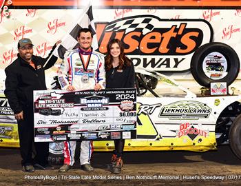 Huset’s Speedway (Brandon, SD) – Repairable Vehicles.com Tri-State Series – Ben Nothdurft Memorial – July 16th, 2024. (Todd Boyd photo)