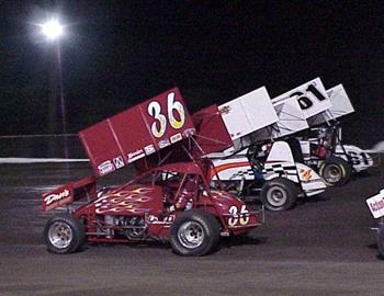 Jason Martin, Eric Baldaccini and Danny Jennings lead the three-wide