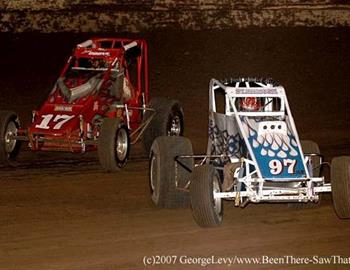 Jon Stanbrough (97) and Jerry Coons, Jr. (17az)