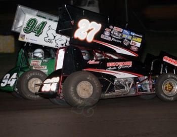 Cody Branchcomb (94) and Andy Shouse (27)