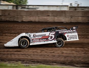 Lukas Postl wins at Shawano Speedway on May 17.