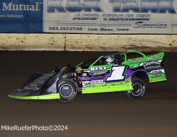 300 Raceway (Farley, IA) – XR Super Series – Yankee Dirt Track Classic – 30th-31st, 2024. (Mike Ruefer photo)