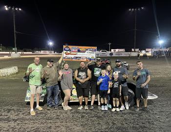 Austin Theiss wins the American Crate Late Model Series feature during the Southern World Finals at Hunt County Raceway on September 21