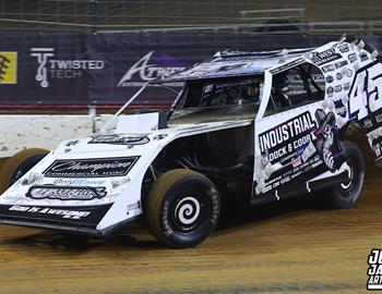 The Dome at Americas Center (St. Louis, MO) – Castrol Gateway Dirt Nationals – December 5-7, 2024. (Josh James photo)