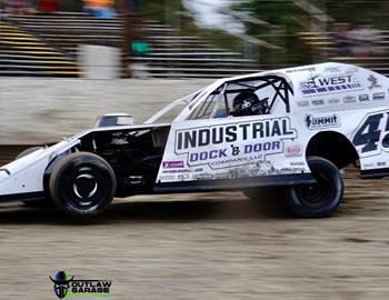 Chase Holland races in Mods Gone Wild at I-55 Speedway (Pevely, MO) on September 5, 2025.