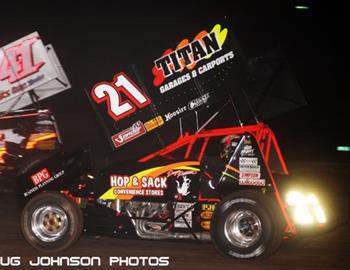 Daryn Pittman (21) chases Jason Johnson on Saturday night