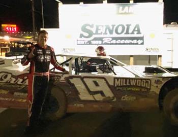 Landon Bagby bested Saturday night’s 604 Late Model action at Senoia (Ga.) Raceway in his XR1 Rocket Chassis. He won from the 13th-starting spot with NASCAR star, Chase Elliott in second.
