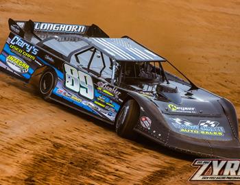 Dirt Track at Charlotte (Concord, NC) – World of Outlaws Morton Buildings Late Model Series – NGK NTK World Finals – November 5th-6th, 2021. (Zach Yost photo)