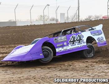 Colin Shipley motors through a turn. (Soldierboy Productions image)
