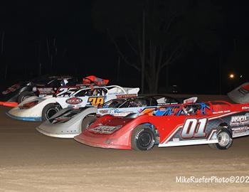 Maquoketa Speedway (Maquoketa, IA) – Malvern Bank East Series – May 24th, 2025. (Mike Ruefer Photo)