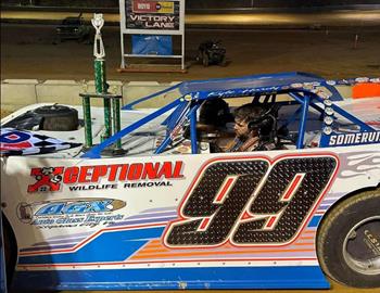 Kyle Hardy scored his second win of the night on April 20 at Beckley (W.V.) Motor Speedway by also topping the nights Crate Late Model feature. He received $1,000 for the winning performance.