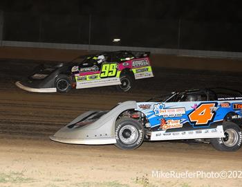Independence Motor Speedway (Independence, IA) – Malvern Bank East Series – May 10th, 2025. (Mike Ruefer photo)