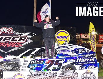 Cody picked up the Fast Shafts All Star Invitational win at the Speedway motors IMCA Super Nationals on September 9, 2022.