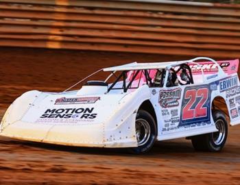 Russell Erwin was $10,000 richer after topping the Mark Batten Memorial at Virginia Motor Speedway (Jamaica, Va.) with the Vision Wheel Steel Block Bandit Series on Saturday, June 1. (ZSK Photography image)