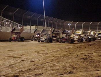 Three-wide salute at Hollywood Hills