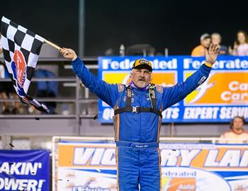 Dennis Erb Jr. claimed a $10,000 win with the World of Outlaws Late Model Series on Friday night at Federated Auto Parts Raceway at I-55 (Pevely, Mo.). (Jacy Norgaard image)