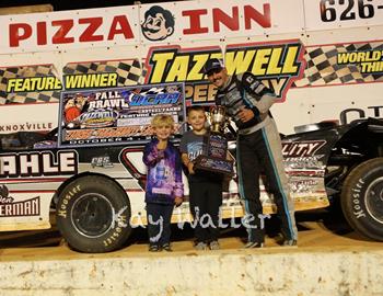Aaron Guinn in UCRA victory lane at topping the Fall Brawl at Tazewell Speedway on Saturday, October 4.
