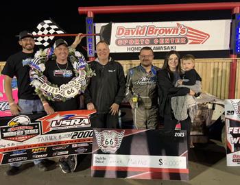 Tanner Mullens and team celebrate at Route 66 Raceway (Amarillo, Texas) on May 2023, after sweeping the weekend in the USRA American Racer Modified Series. (Michale Diers | Pole Position photo)