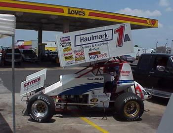 Travis Rilats car at Loves prior to the race