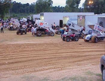 Pit area at Fast Trax