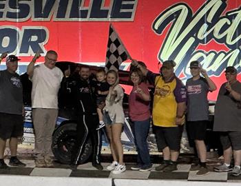 Travis Mosley picked up his second win of the season in Friday’s Topless 100 preliminary at Batesville Motor Speedway.