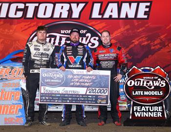 Farmer City Raceway (Farmer City, IL) – World of Outlaws Late Model Series – Illini 100 – April 11th-12th, 2025. (Josh James Artwork)