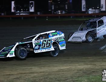 Farmer City Raceway (Farmer City, IL) – Midwest Auto Racing Series (MARS) – Illini 100– April 11-12, 2025. (Josh James Artwork photo)